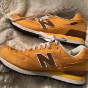 Woman’s New Balance sneakers